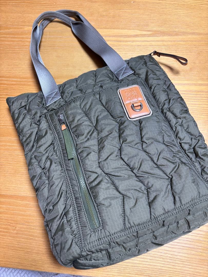 新品　 ロエベ　Loewe メンズトートバッグ カーキ