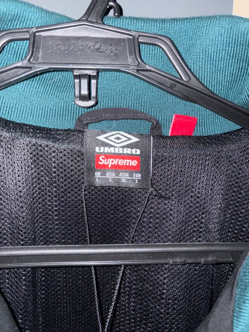 ま*ー様 supreme umbro track jacket