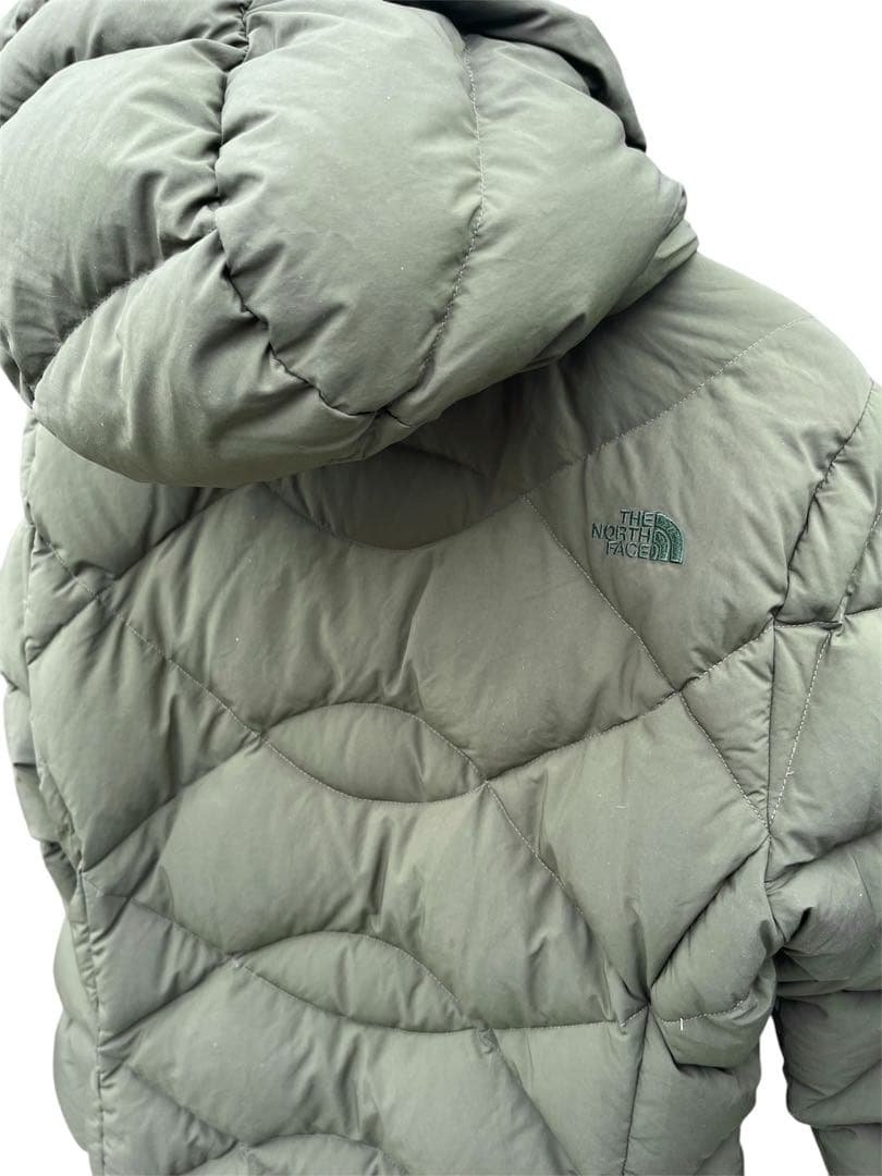 美品 2016ノースフェイス　ダウンコート レディース カーキ