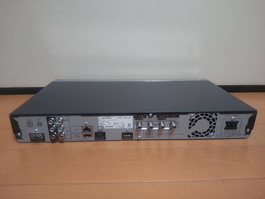 シャープ　AQUOS　BD―W560 500GB→1TB プチメンテ済み