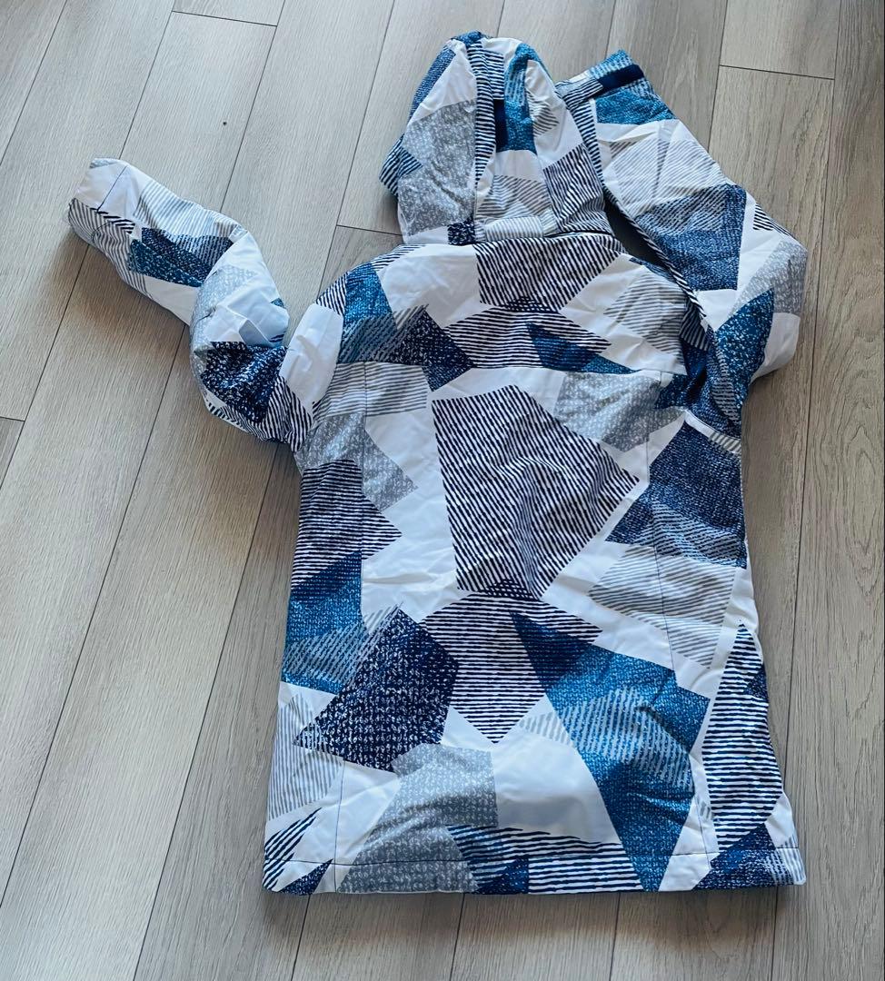 オンヨネ ONYONE Lサイズ レディーススキーウェア上下セット 【未使用】