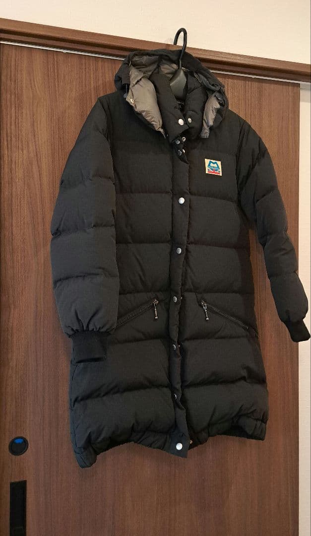 最終)　美品　Mountain Equipment ブラックダウンジャケット