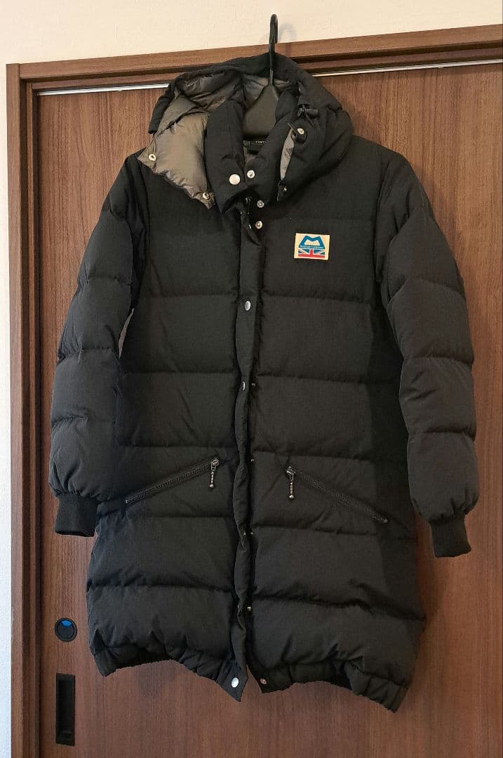 最終)　美品　Mountain Equipment ブラックダウンジャケット