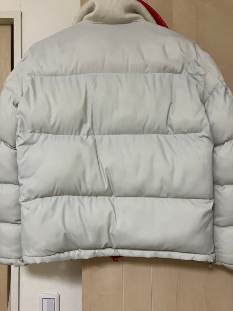 ダウンジャケット ホワイト/レッド Mサイズ