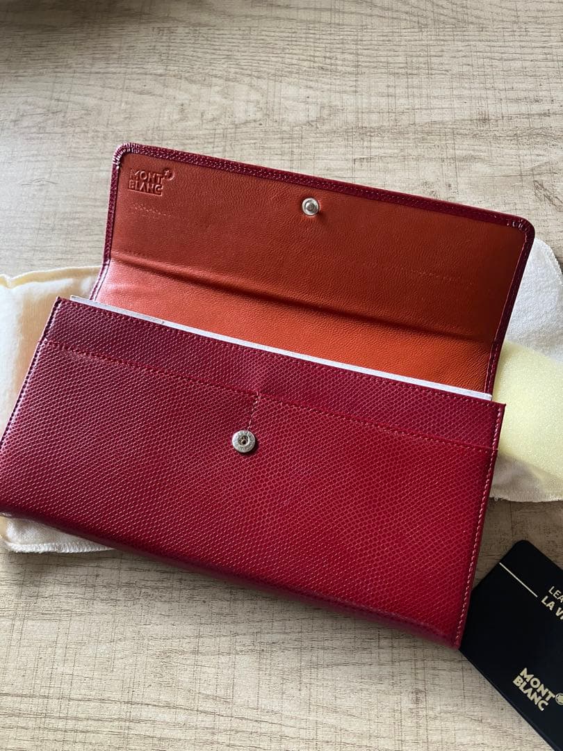 新品保管品　モンブラン　長財布