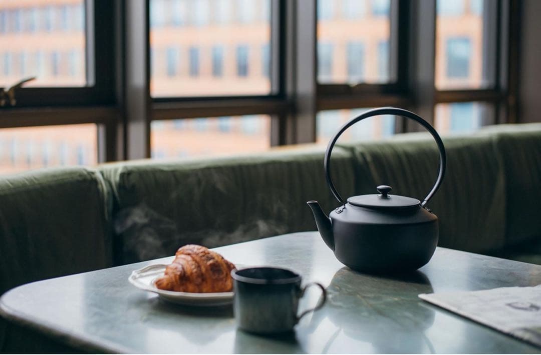 新品未開封　BALMUDA ムーンケトル バルミューダ KPT02JP-BK