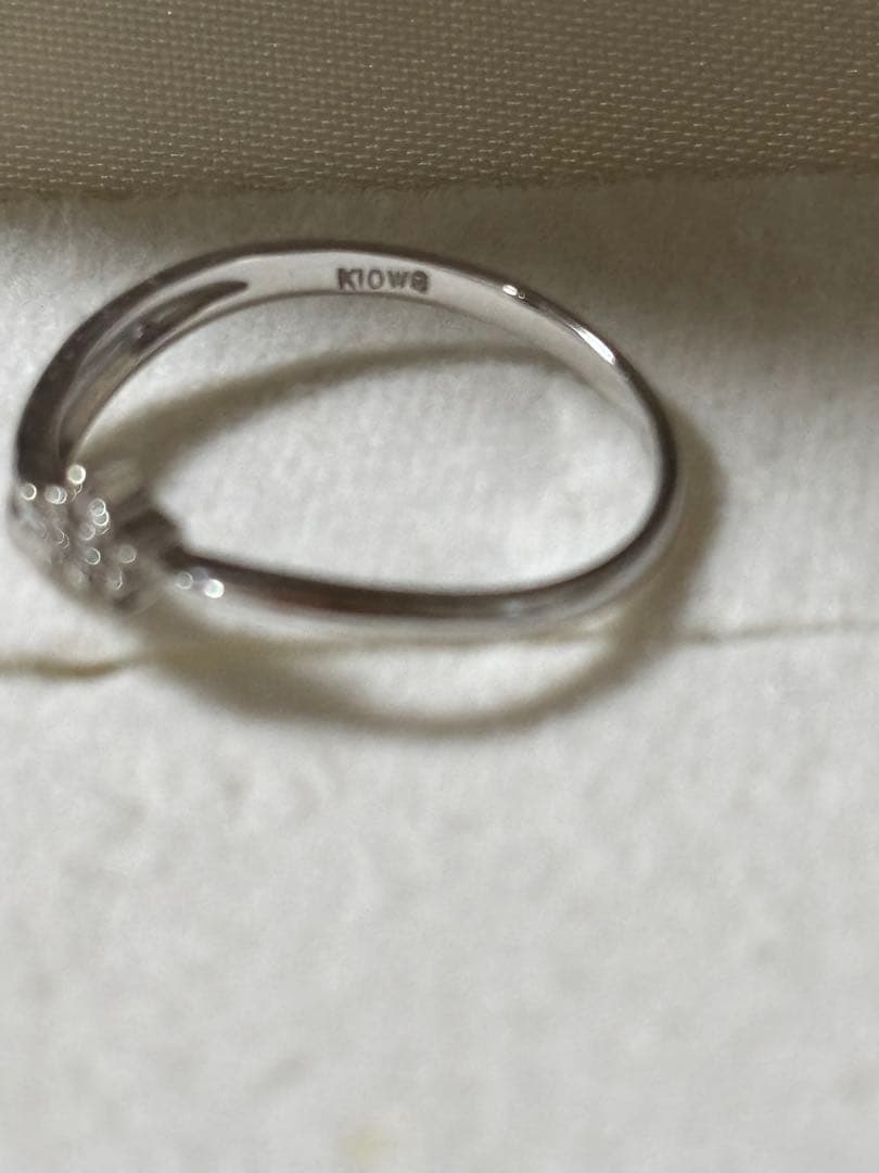 星の形ダイヤモンドリング　k10WG