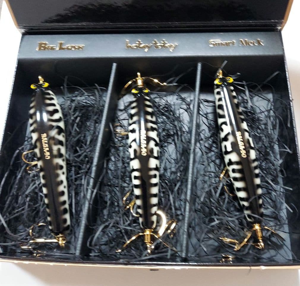 ザウルス　10周年アニバーサリーモデル　新品・未使用品　バルサ50