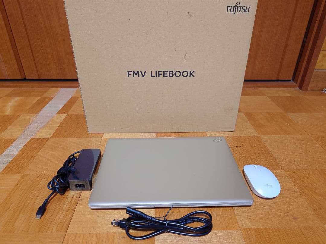 富士通 FMV LIFEBOOK WMB/J3 本体 保証書付