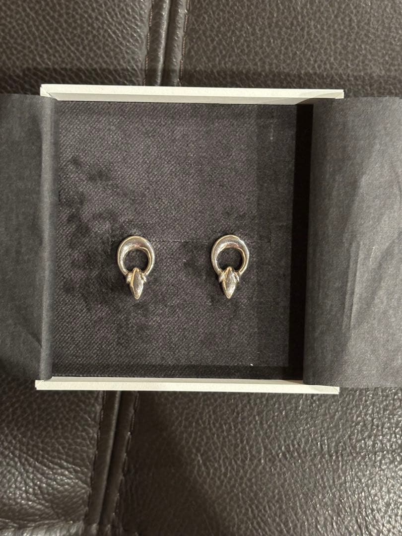 h'eres ピアス　TOBARI ZOÉ PIERCE