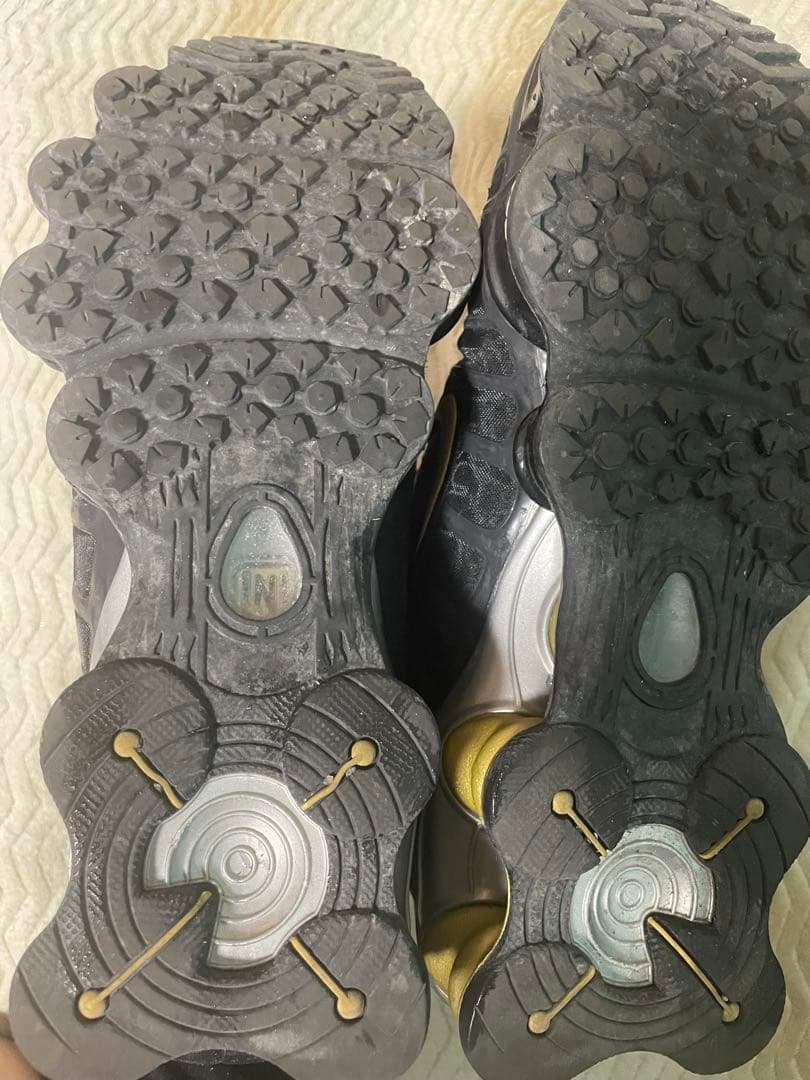 NIKE NEYMAR ブラック ゴールド スニーカー