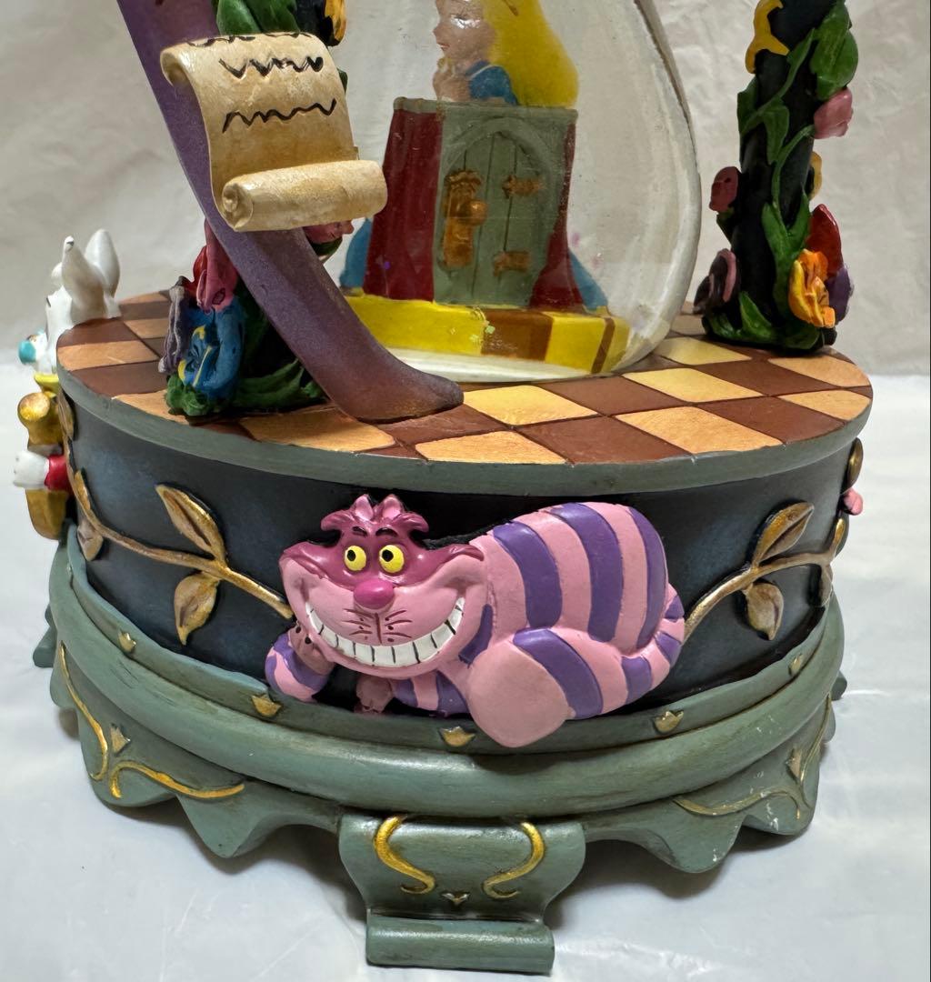 ディズニー 不思議の国のアリス 砂時計型ライトアップ オルゴール付スノーグローブ