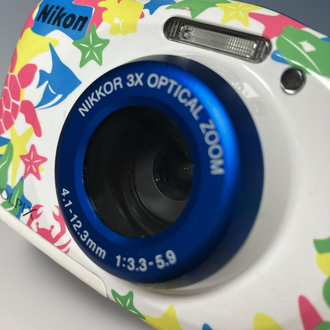 【極美品】Nikon COOLPIX W100 マリン 防水 デジカメ カメラ