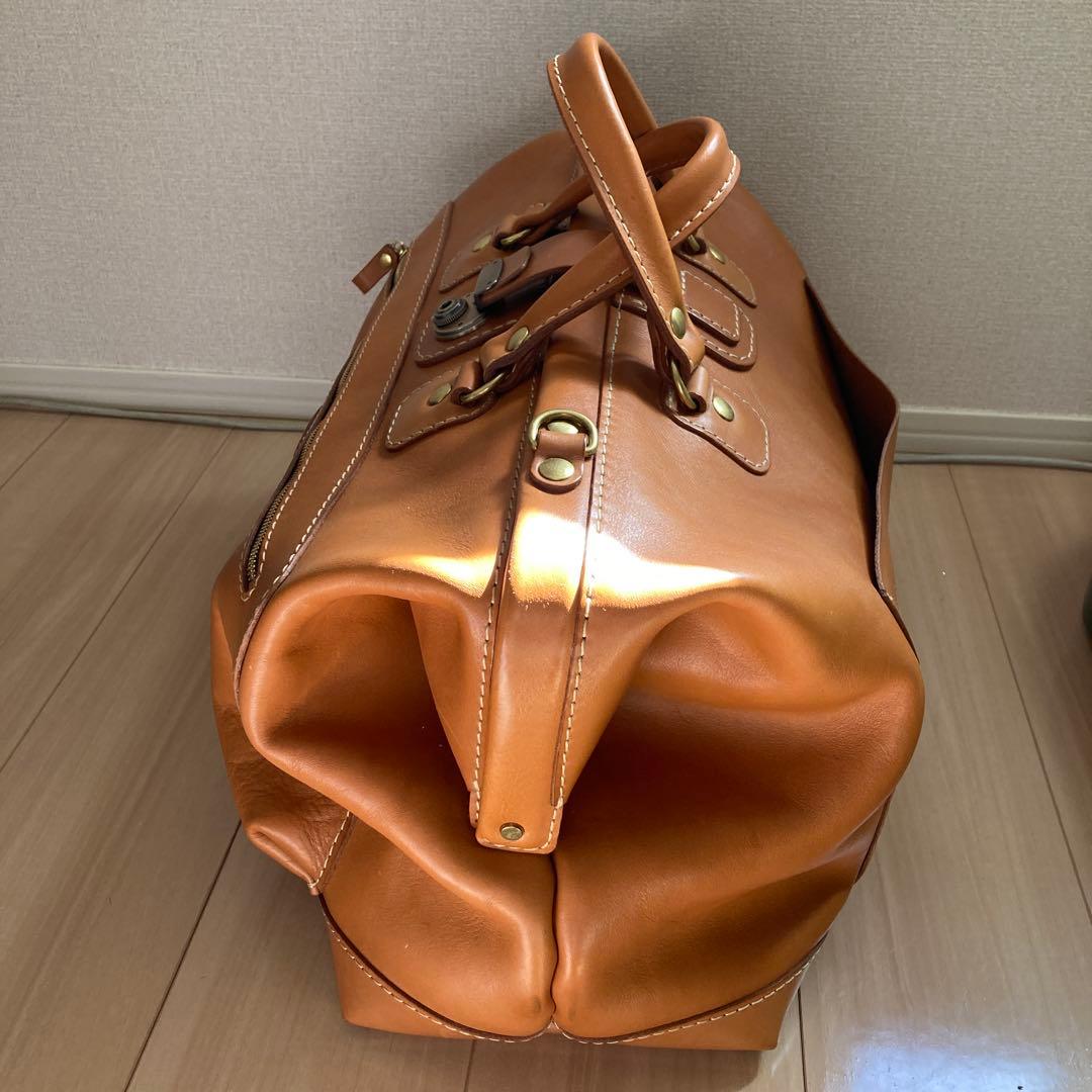 Herz 錠前タイプボストンバッグLサイズ　V-30