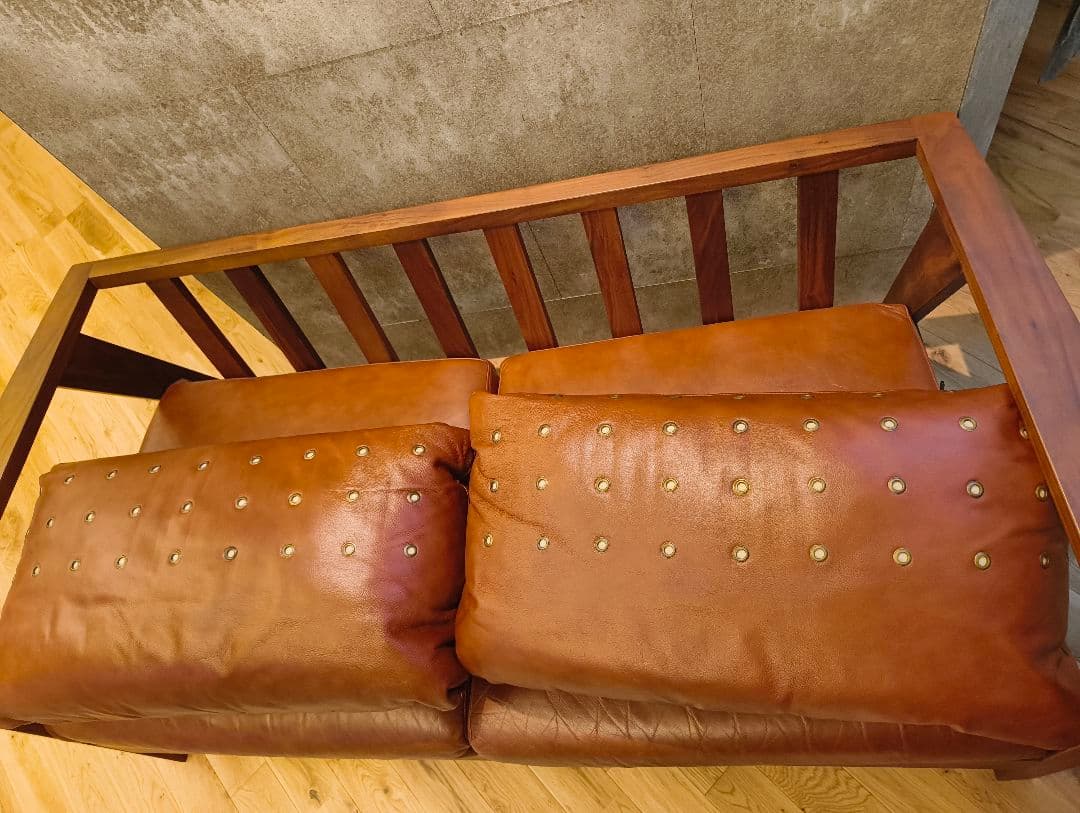 シギヤマ家具工業　天然皮革　 2人掛けソファ