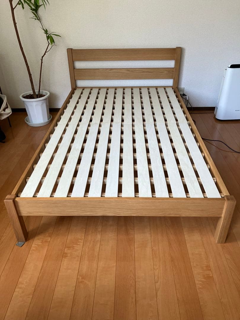 無印良品　木製ベッドフレーム・オーク材・セミダブル