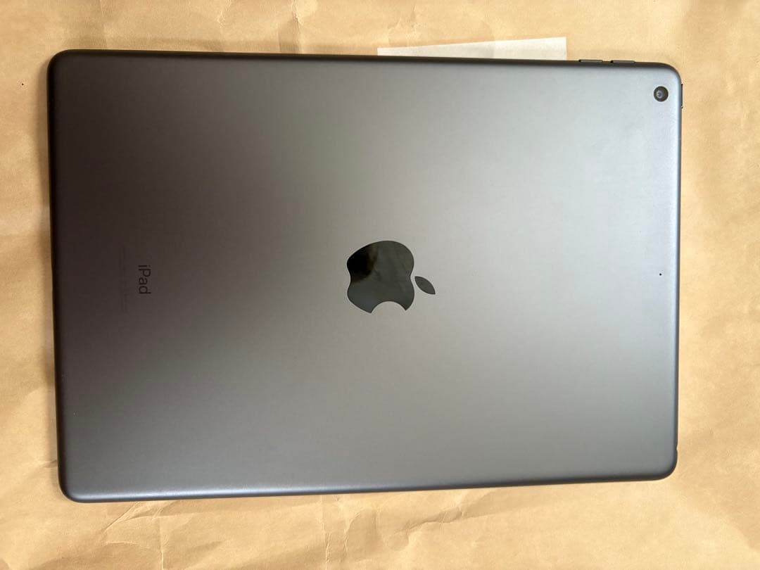 Apple iPad 第9世代　スペースグレー