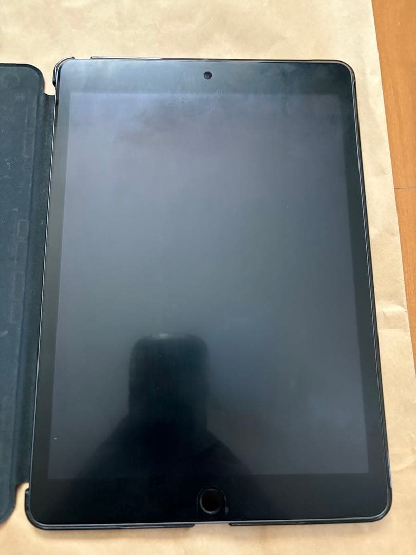 Apple iPad 第9世代　スペースグレー
