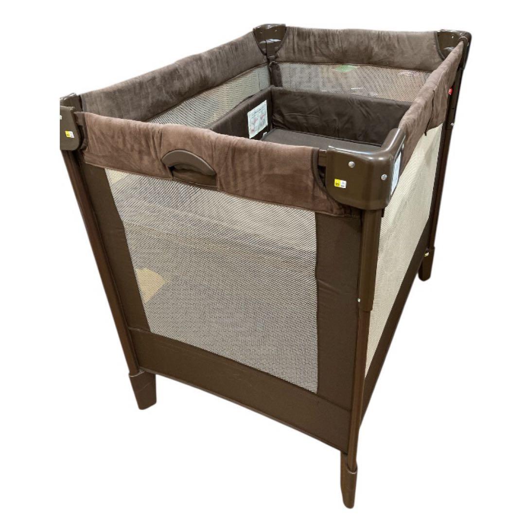 Apricaココネル エアー プラス チョコレートブラウン ベビーベッド