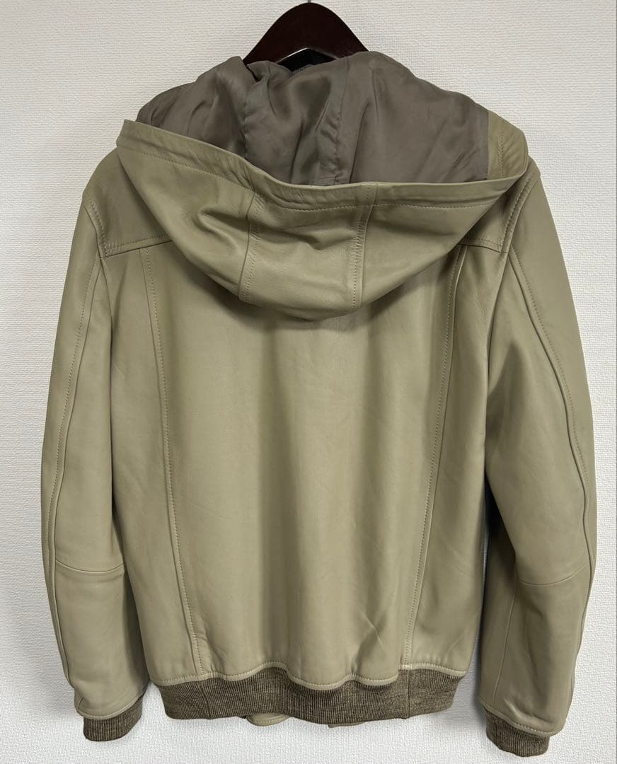 Theory ベージュ　フード付きレザーブルゾン　ラムレザー