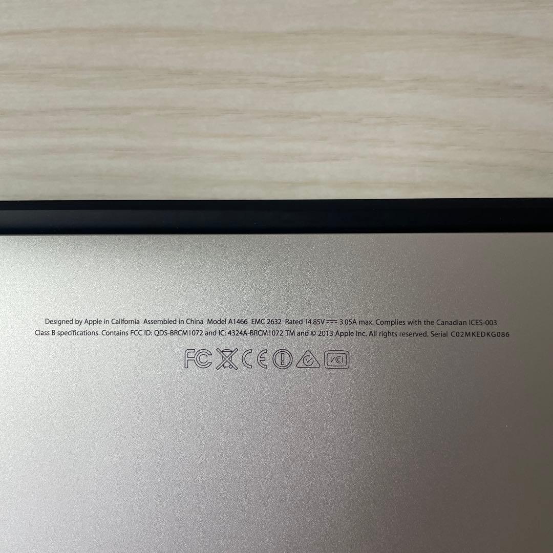 MacBook本体 Apple MacBook Air 13-inch Early 2014