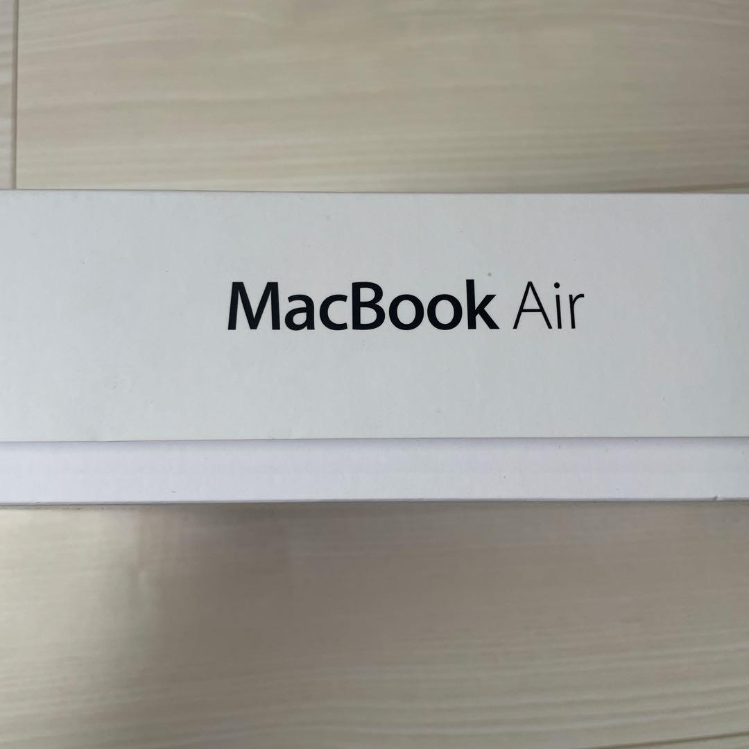 MacBook本体 Apple MacBook Air 13-inch Early 2014