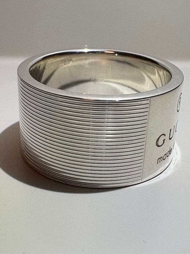 GUCCI ロゴシルバーリング 刻印サイズ:19号【箱/ポーチ付】