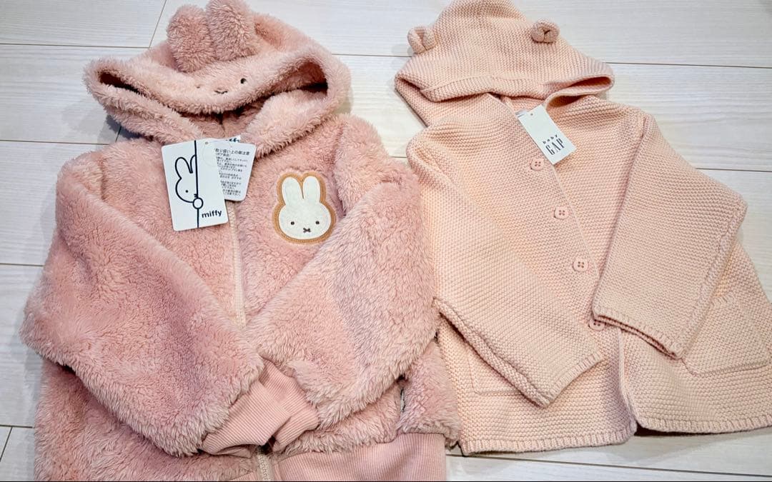 ゆ*◎様 ★新品タグ付多数★ 女の子ベビー服まとめ売り 80 90サイズ 40点