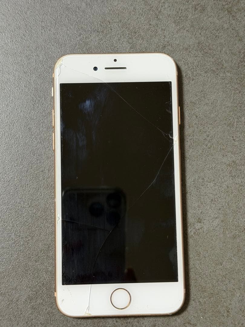 iPhone8 ゴールド　256gb