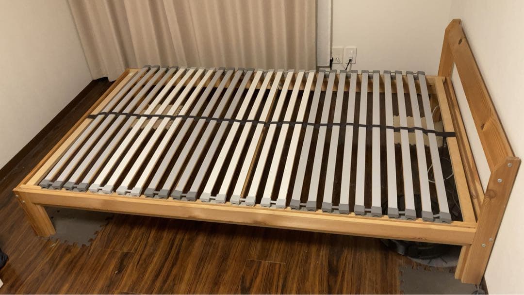 イケア NEIDEN 木製セミダブルベッドフレーム+すのこ