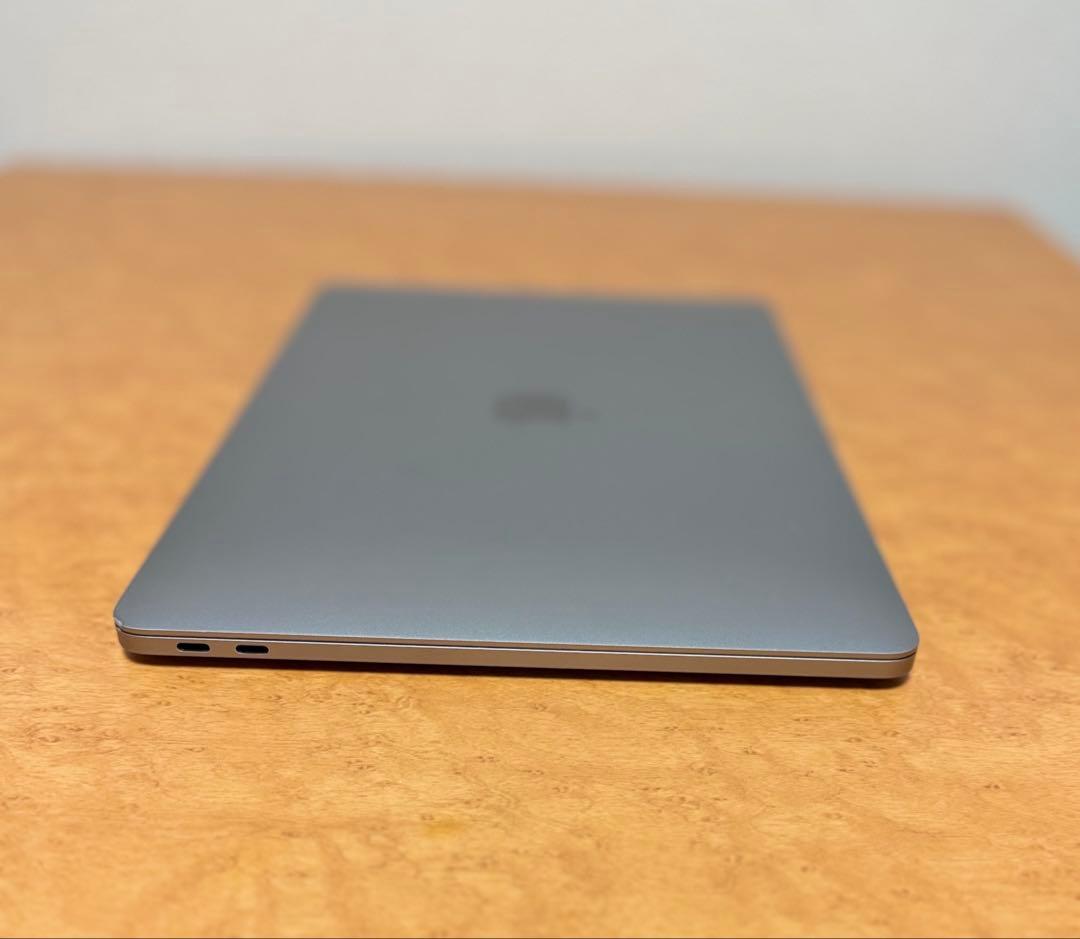 美品 Macbook Pro 2017 13インチ 今年最新mac os