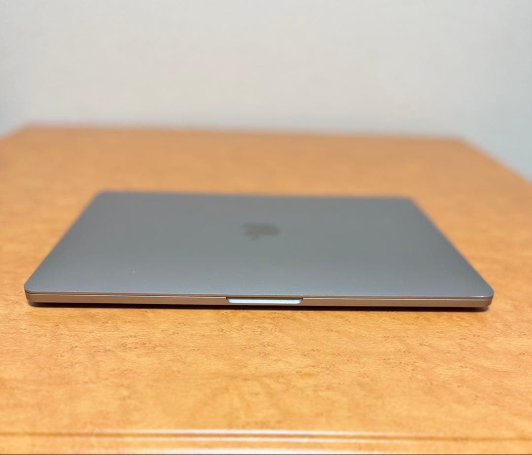 美品 Macbook Pro 2017 13インチ 今年最新mac os