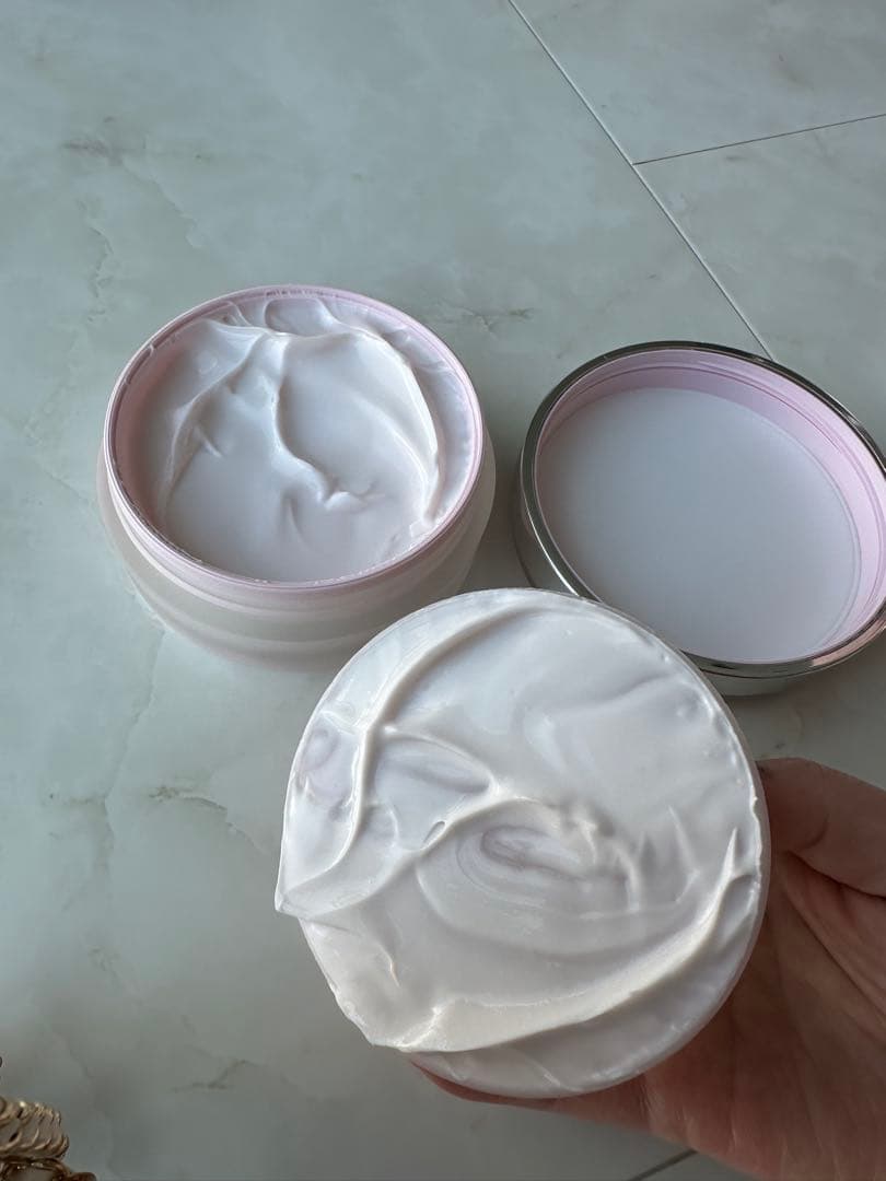 シャネル ボディクリーム　チャンス　オータンドゥル