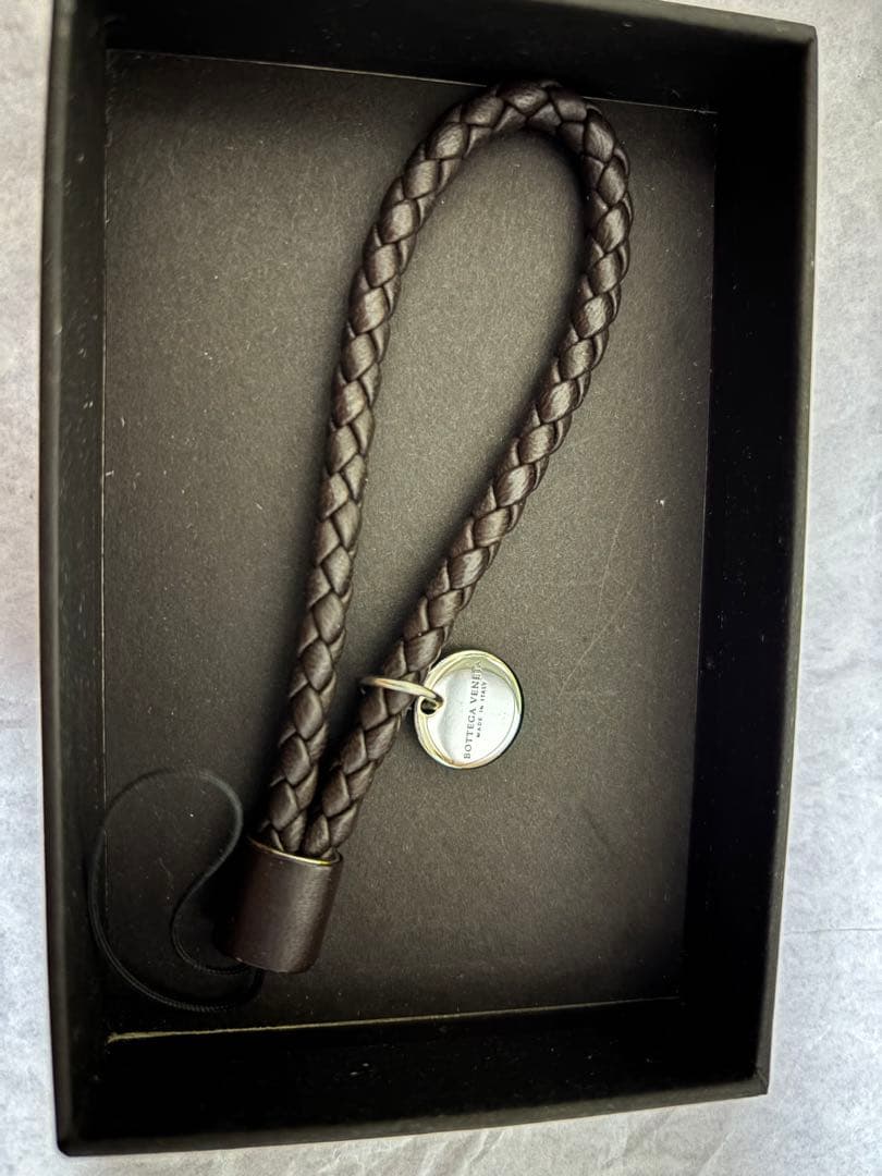 Bottega Veneta ブラウンレザーストラップ　未使用