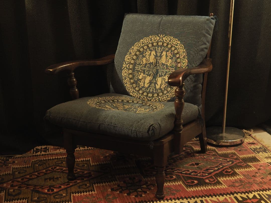 【値引中】“飛騨産業”キツツキアーム1pソファA