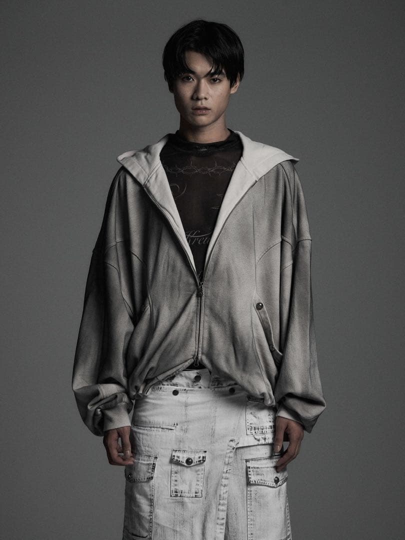 ROSEN KREUZ ジップアップパーカー　フーディー