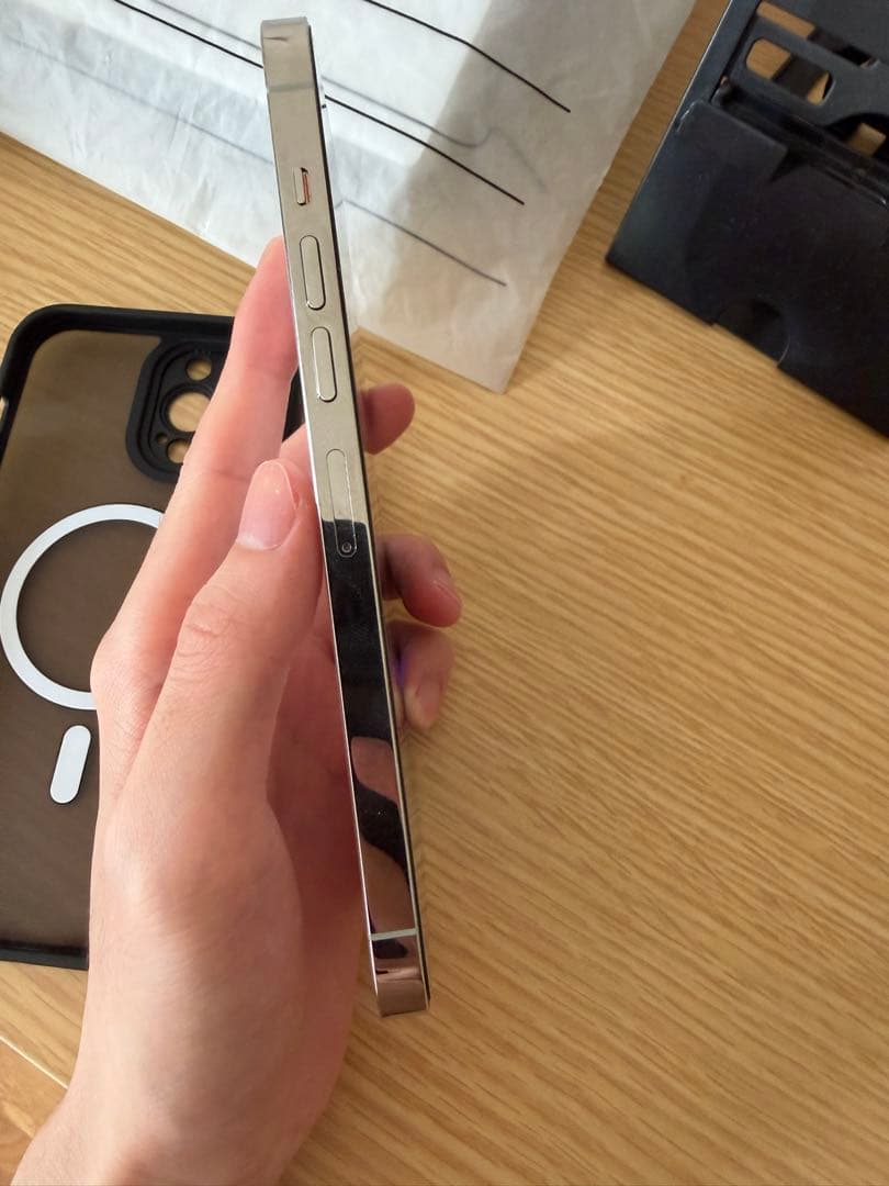 Apple iPhone 13 Pro Max シルバー 本体