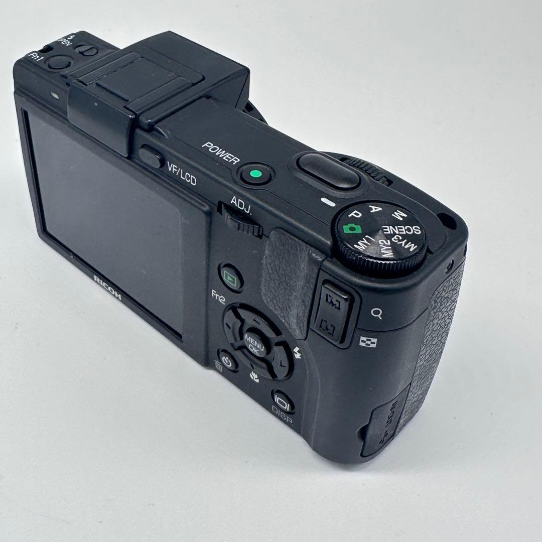 RICOH GX200 リコー コンデジ　デジカメ