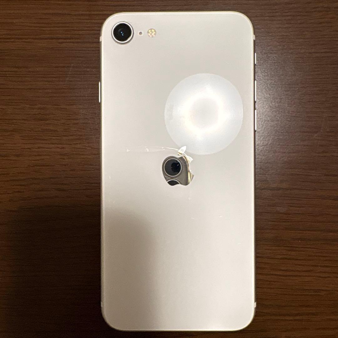 メ*0様 【SIMフリー】iPhoneSE 第二世代 ホワイト 64GB