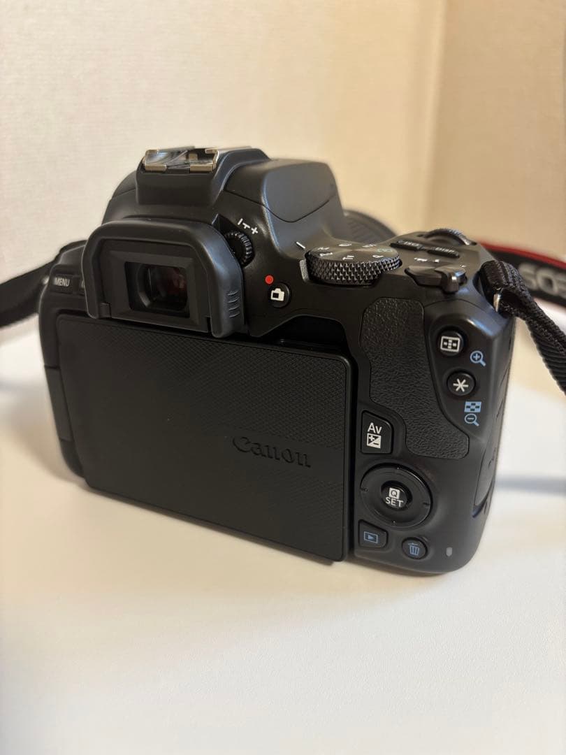 Canon EOS kiss x10 デジタル一眼レフカメラ