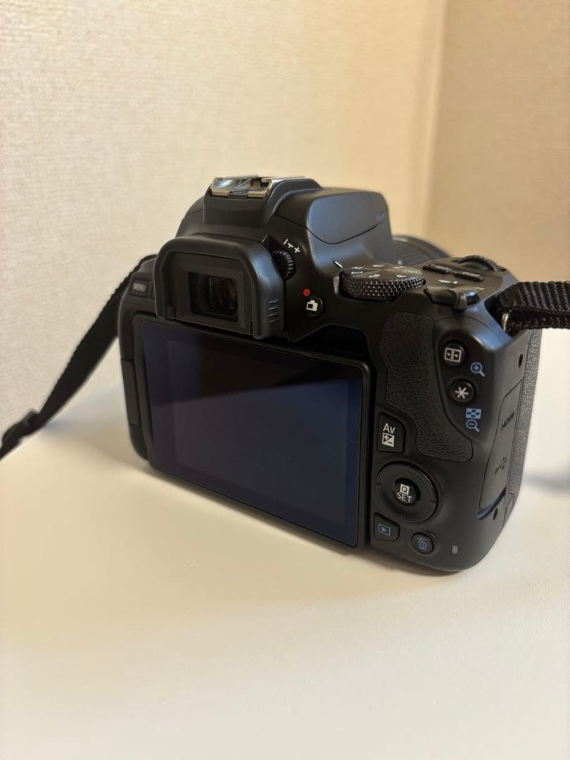 Canon EOS kiss x10 デジタル一眼レフカメラ