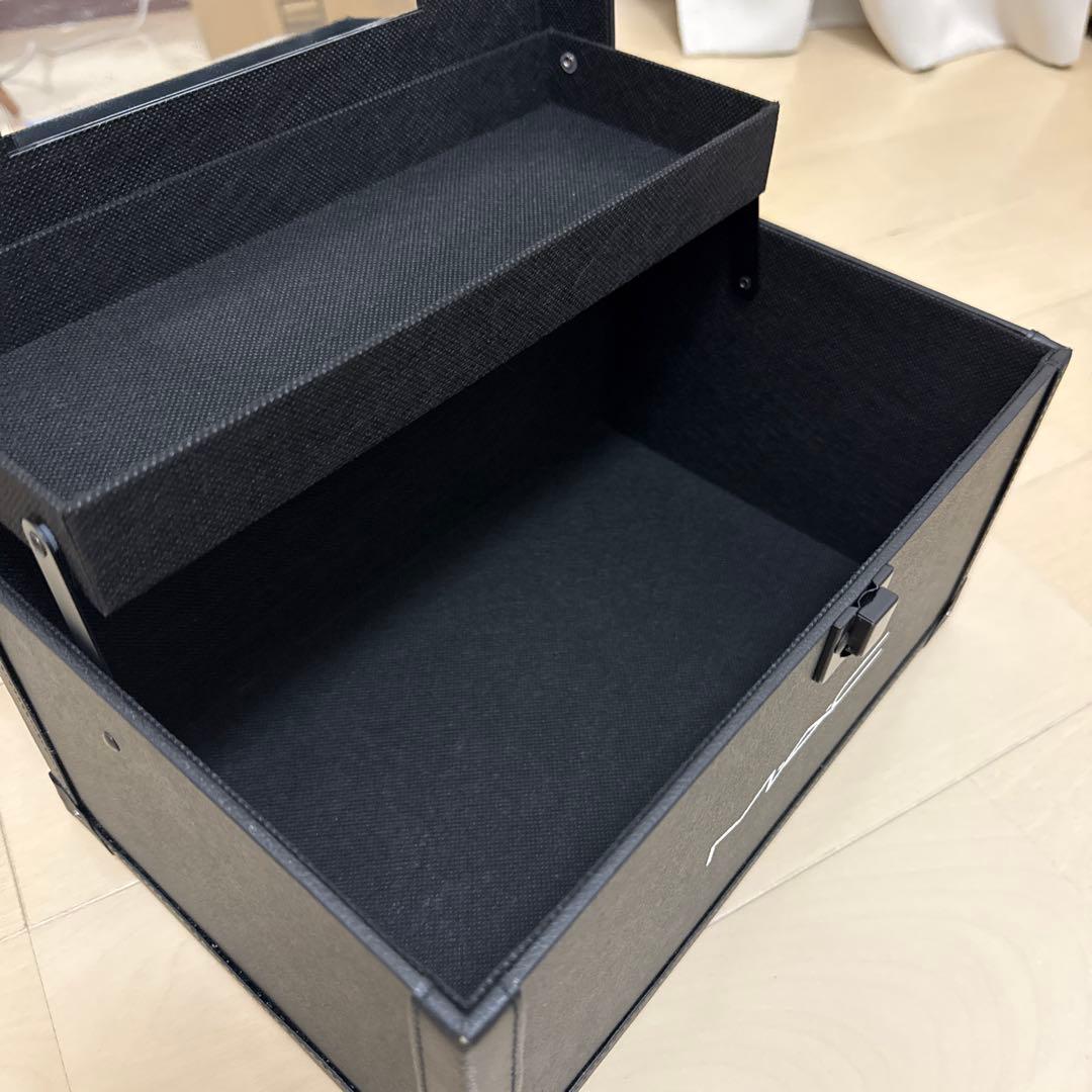 【未使用】MAC メイクボックス 黒 収納ボックス