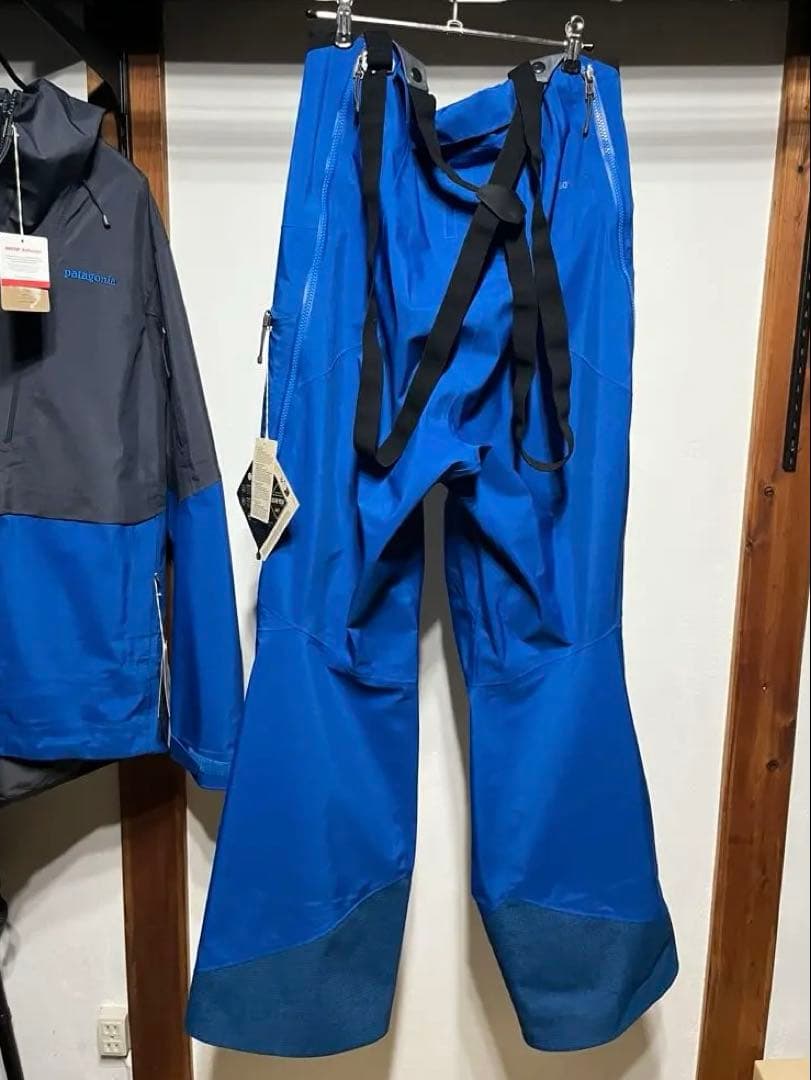 パタゴニア24-25 patagonia アントラックド 上　M