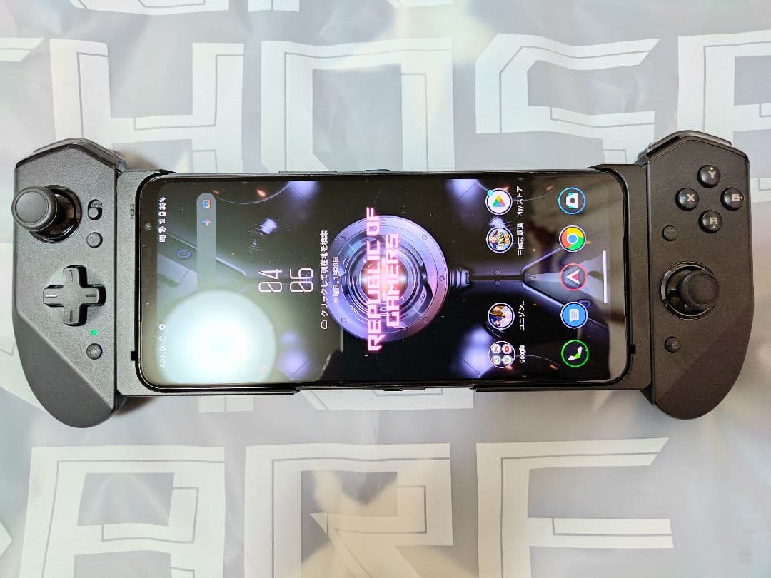 ROGPhone5 UItimate、ROGKunai3 Gamepadセット