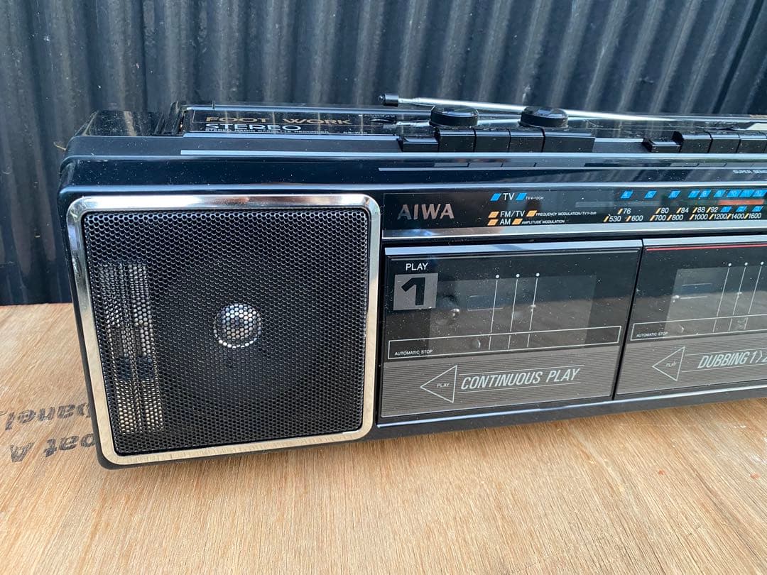 ★未使用★ アイワ　AIWA ダブル　ラジカセ　ラジオカセット　CS-W10