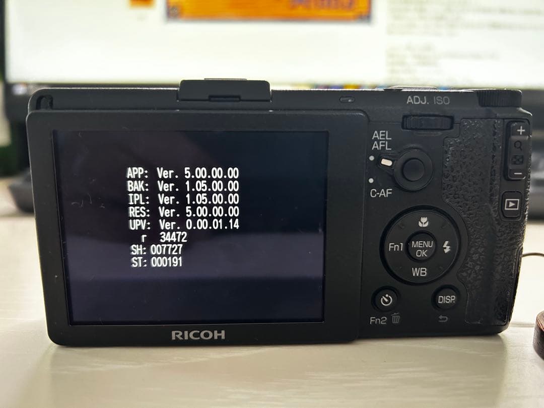 RICOH GR デジタルカメラ GR LENS f=18.3mm 1:2.8