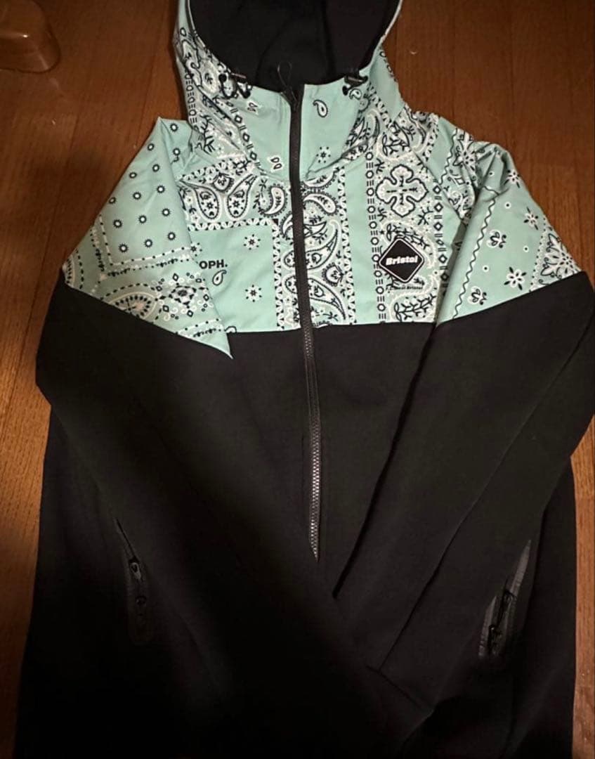 Bristol バンダナ柄 ナイロンジャケット