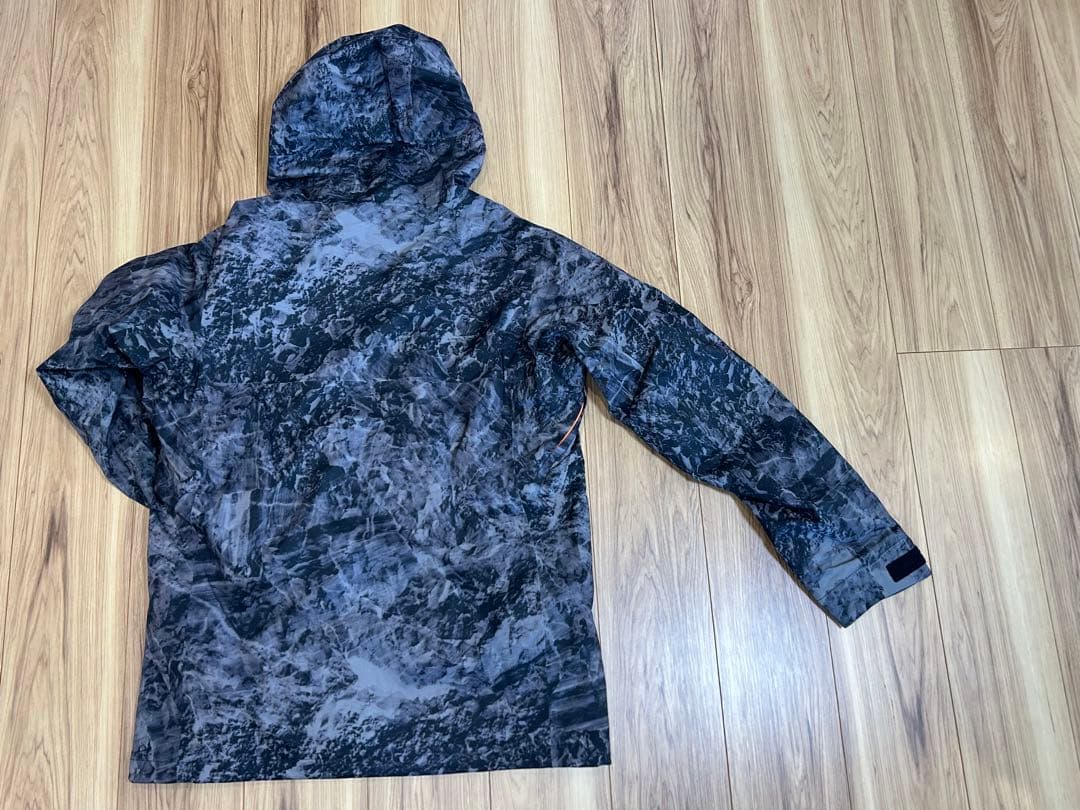 ※【ほぼ未使用品】ビラボン/ BILLABONG スノーウエアー / 上下セット