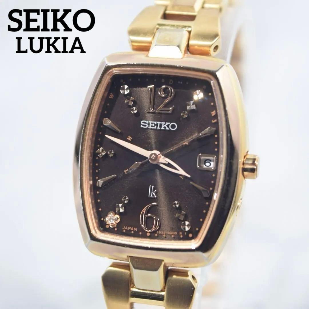 美品 SEIKO セイコー ルキア 電波ソーラー レディース黒金 ダイヤ付き