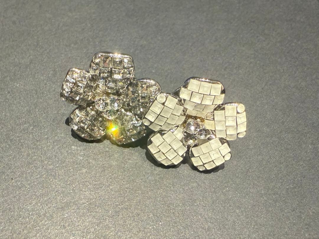 ホワイトリボン